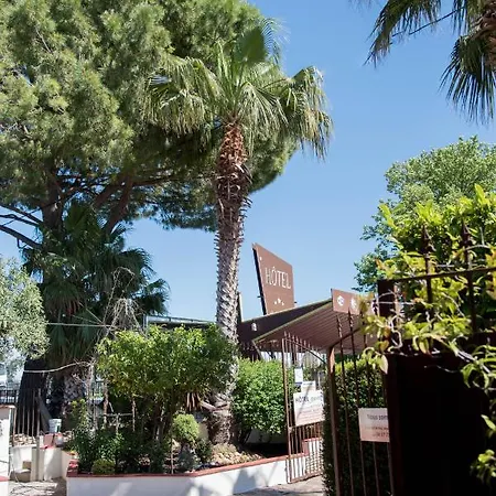 Szálloda Restaurant Mon