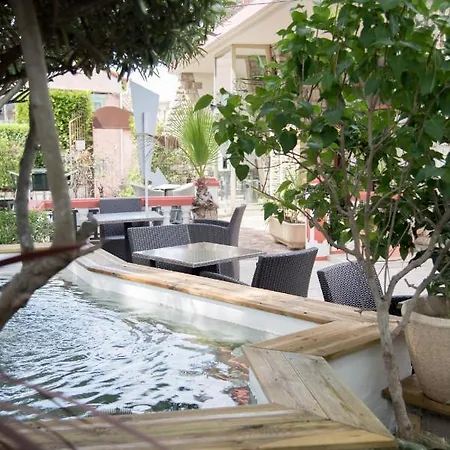 Hotel Restaurant Mon Lunel (Herault)