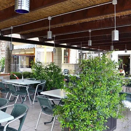 Hotel Restaurant Mon Lunel (Herault)